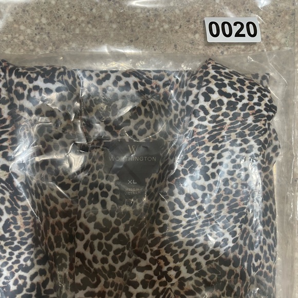 Worthington Womens Leopard Print Button-Front XL - Picture 14 of 14